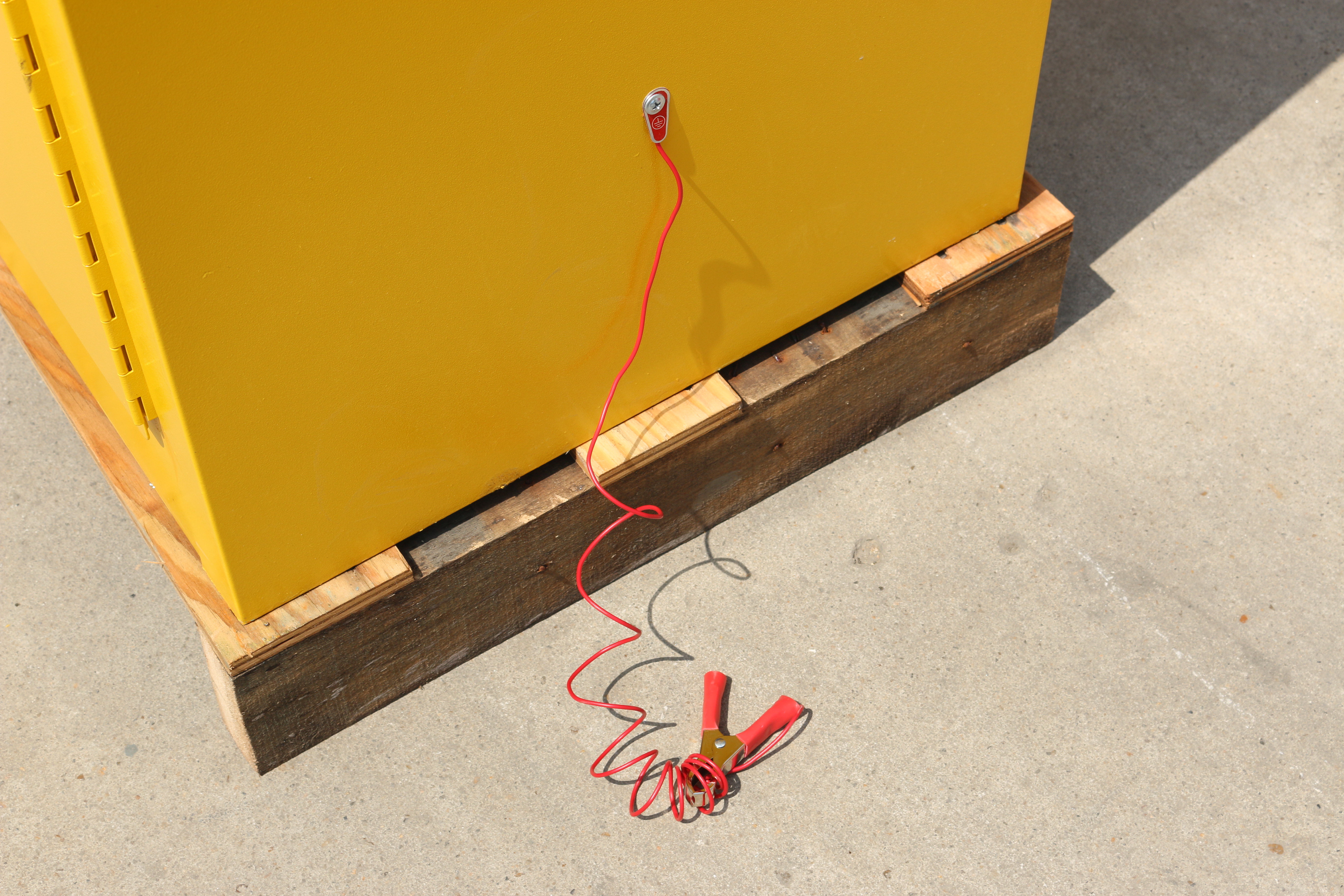 如何正确使用化学品防爆柜(图3)