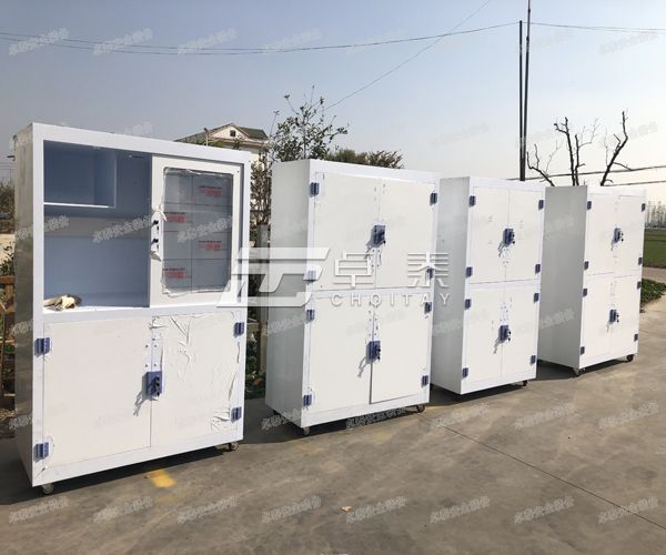 南京某国企非标定制PP酸碱试剂柜(图2)